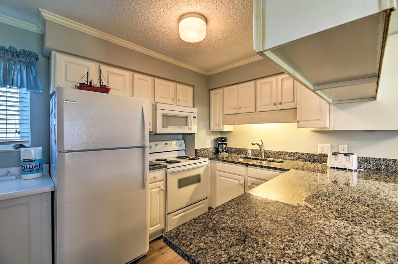 Emerald Isle Resort-Style Condo Walk To Beaches! 外观 照片